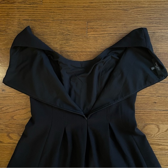 Nine West Elegant Black Sleeveless Pleated Mini Dress with Pockets - Picture 7 of 10